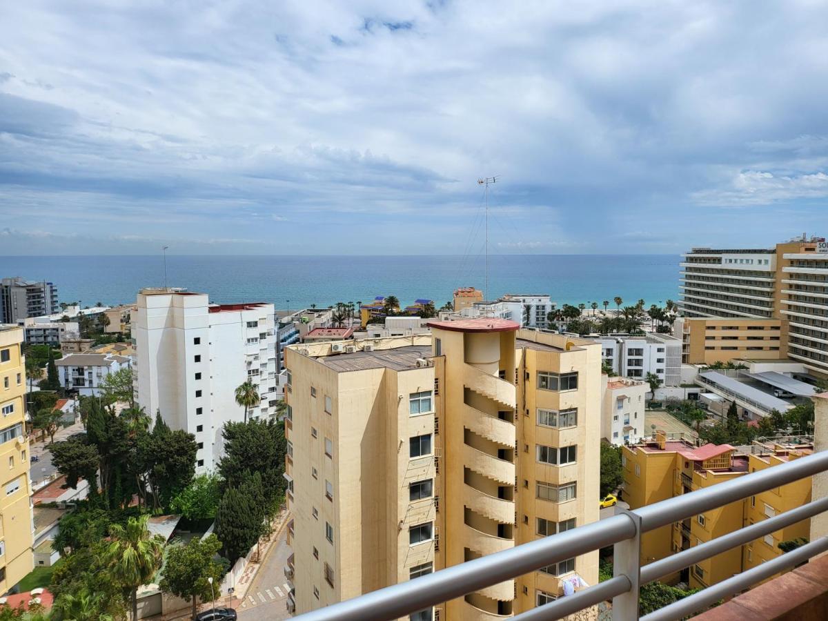 Vistas Azules -- Remodeled, Large Terrace, Spectacular Ocean Views And Beach Level Access Torremolinos Bagian luar foto